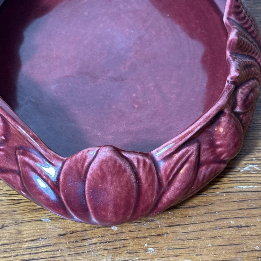 Camark Pottery 143 Burgundy Red Ceramic Leaf Design Centerpiece Bowl 11